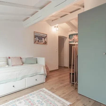 Holiday home Club Des Pins